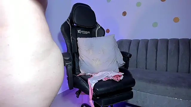 nicole_steele webcam