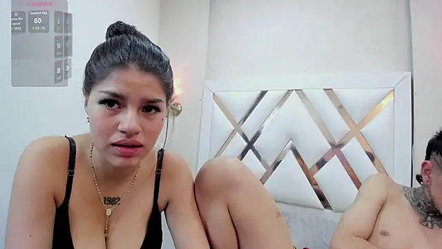 Oriana_X_Zafiro webcam