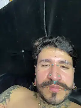 Montblvck webcam