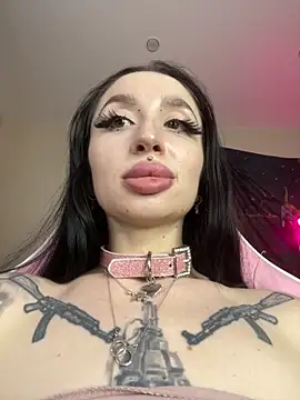 Molly__Moon