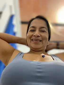 Jlo_69 webcam
