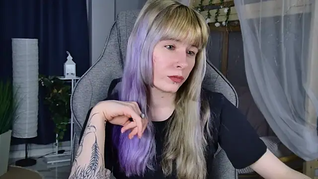 LexiWenford webcam