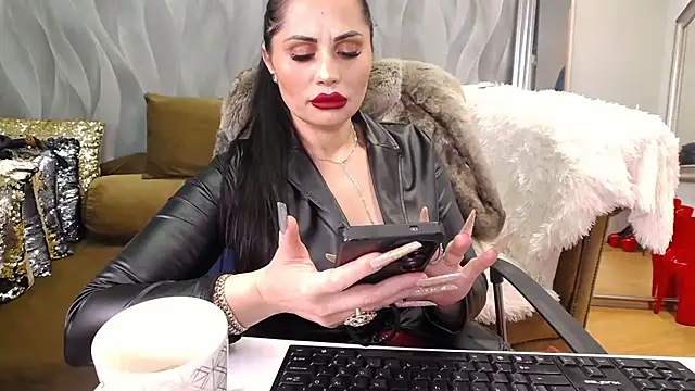 Sara_Poison webcam