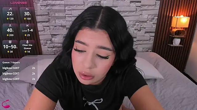 sophia_deluxe18 webcam