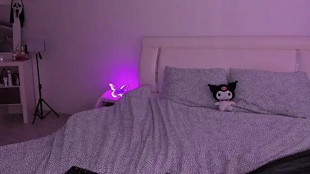 ScarlettJakobs webcam