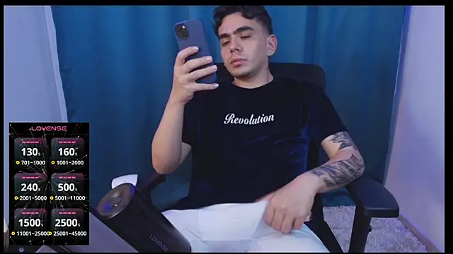 Guccy_Boy_Club webcam