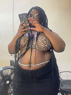 CurvyCocoxxx webcam