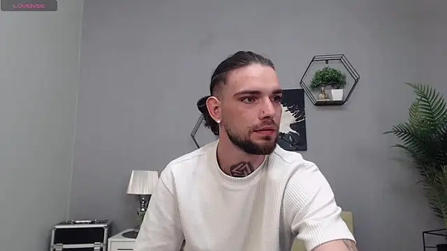 KaneHunter webcam