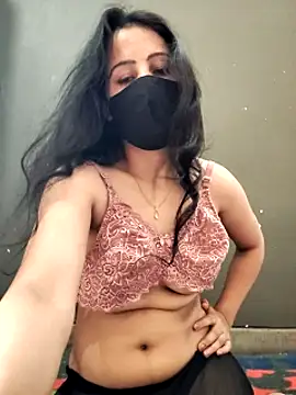 Kanika_76 webcam
