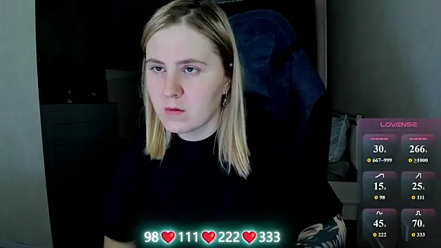 Olivia_Munk webcam