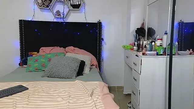 charlotte_077 webcam