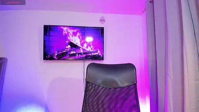 Fenty_XX webcam