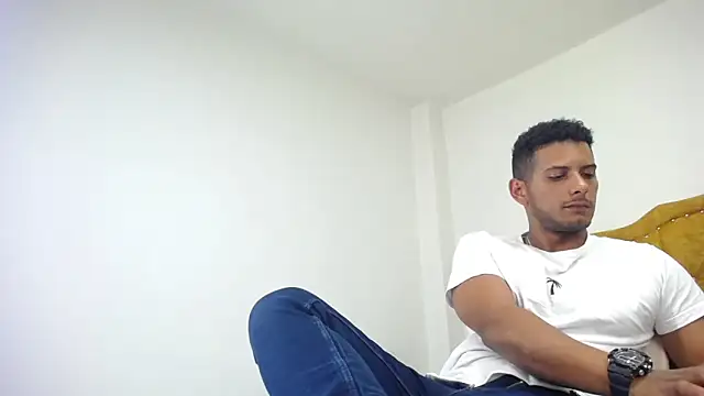 Chris_Dick23 webcam