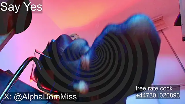 Miss_tentation webcam
