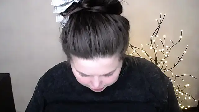 Emily_Mo webcam