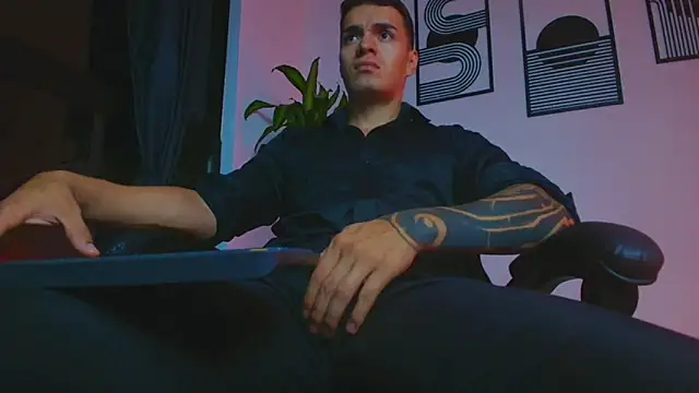 ALPHA_DOMINUS_ webcam