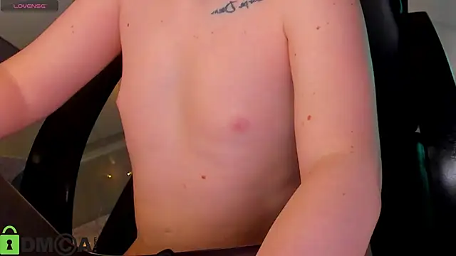 Sara_Robinson webcam
