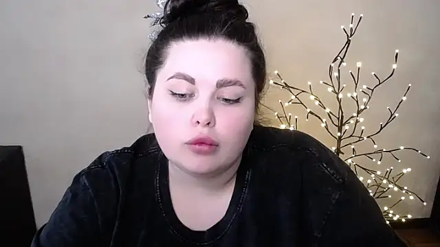 Emily_Mo webcam