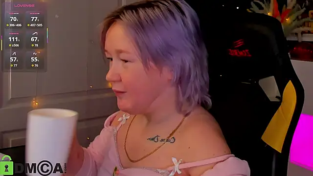 Sara_Robinson webcam