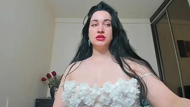 GoldenLunaa webcam