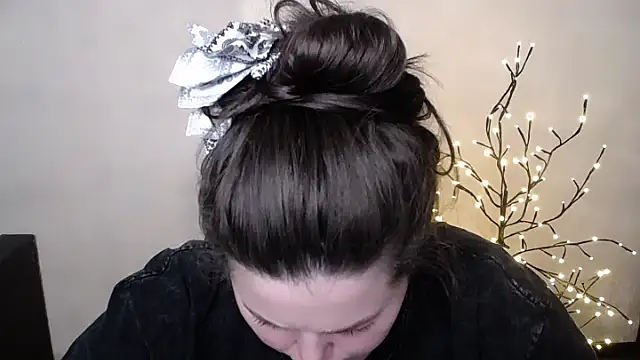 Emily_Mo webcam