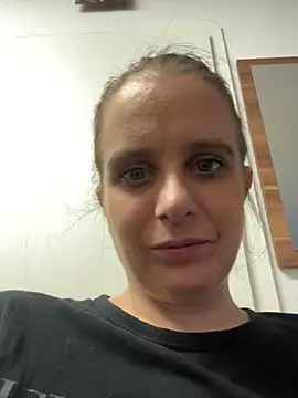 Chantalee webcam