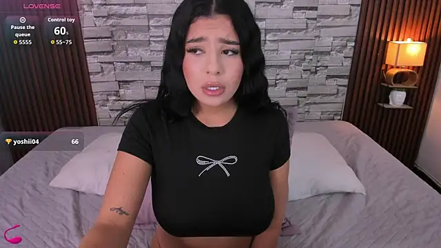 sophia_deluxe18 webcam