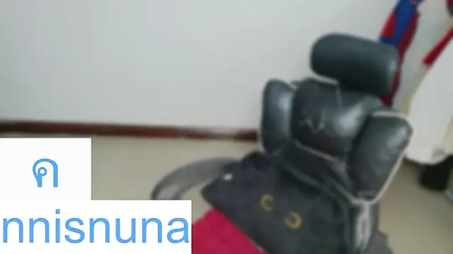nunanunanuna webcam