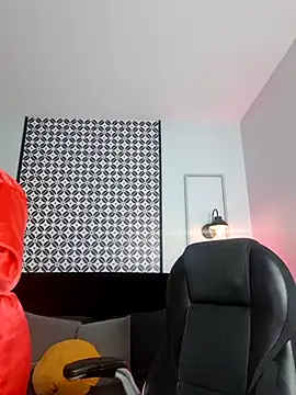 Amber_gold_ webcam