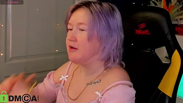 Sara_Robinson webcam