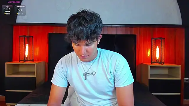 leo_savage_ (M young) - show cum + dildo in ass