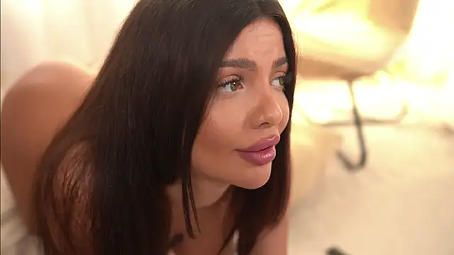 TheMaddisonShow_ webcam