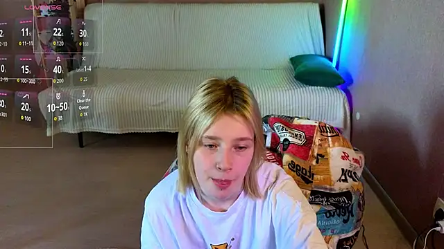 two_gerls_here webcam