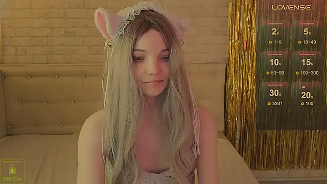 AnimeAlica18 webcam