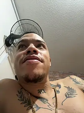 AlphaMasterXxx webcam
