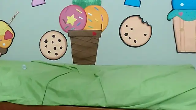 pamelaskiny20 webcam