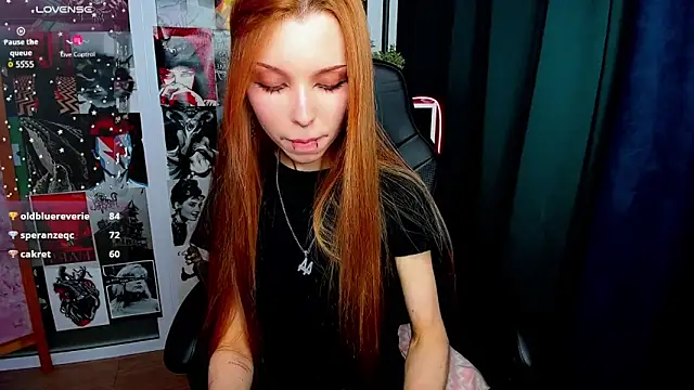 Star_Tarra webcam