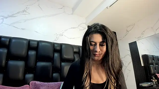 AshleyyHall webcam