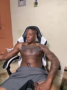 Privadeathletex webcam