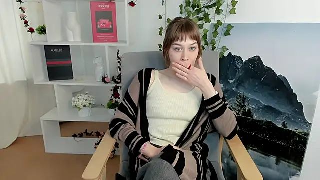 LareeSare webcam