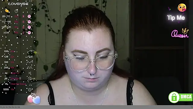 Alicia_love00 webcam
