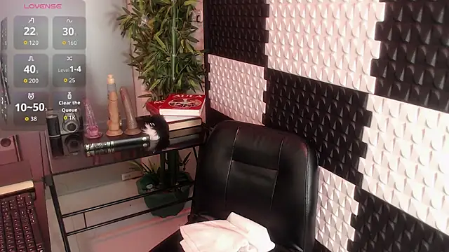 AlinaMorris webcam