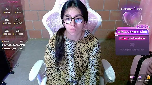 maggie_fox3 (F young) - SHOW CUM