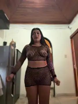 LunaaRosse webcam