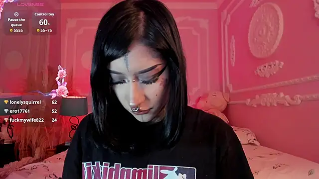 kat_vonde - Kat_VonDe's free webcam