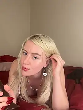 blondebunny999_999 webcam
