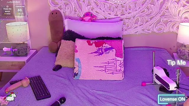 MalaikaBrown webcam