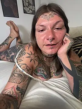 lizzardqueeen webcam