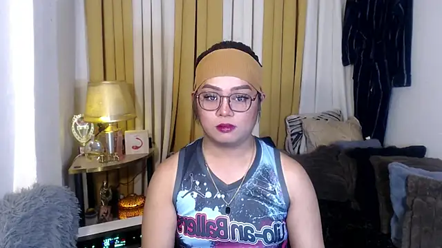 YourSweet-mich webcam