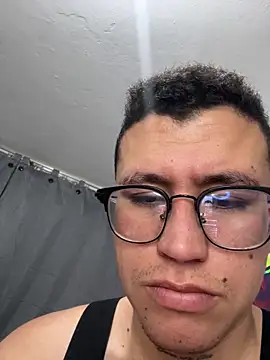 Kurtxxx22 webcam